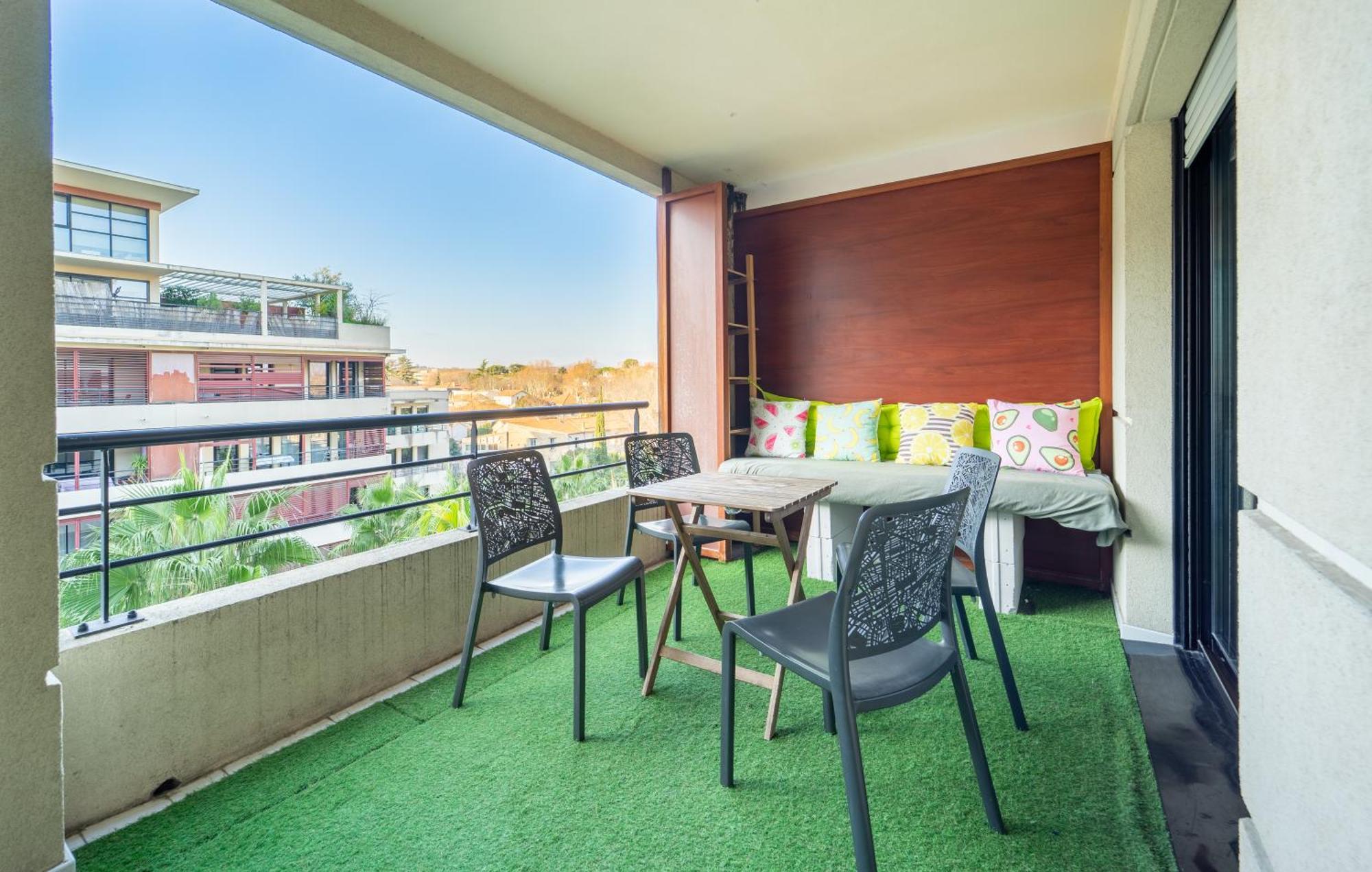 Le Dory - Appartement Centre Ville Avec Terrasse, Parking & Wifi Montpellier Exterior photo